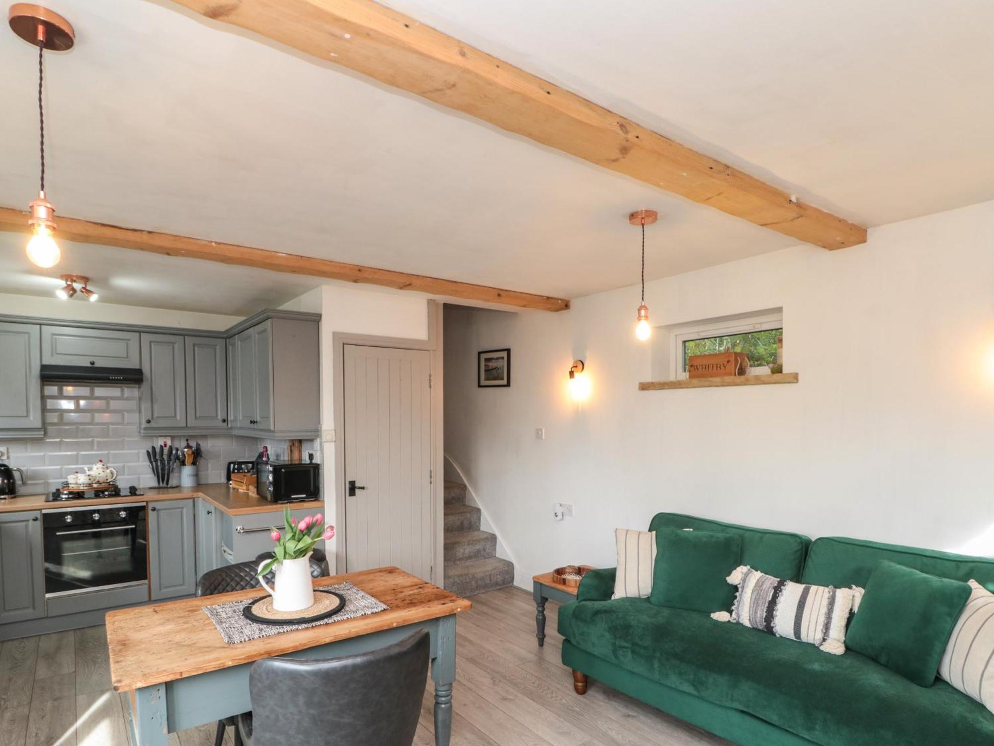 Rosemary Cottage Уитби Экстерьер фото